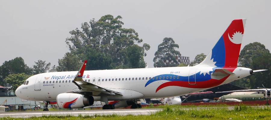 अध्यागमनको सर्भर डाउन हुँदा अन्तर्राष्ट्रिय उडान प्रभावित