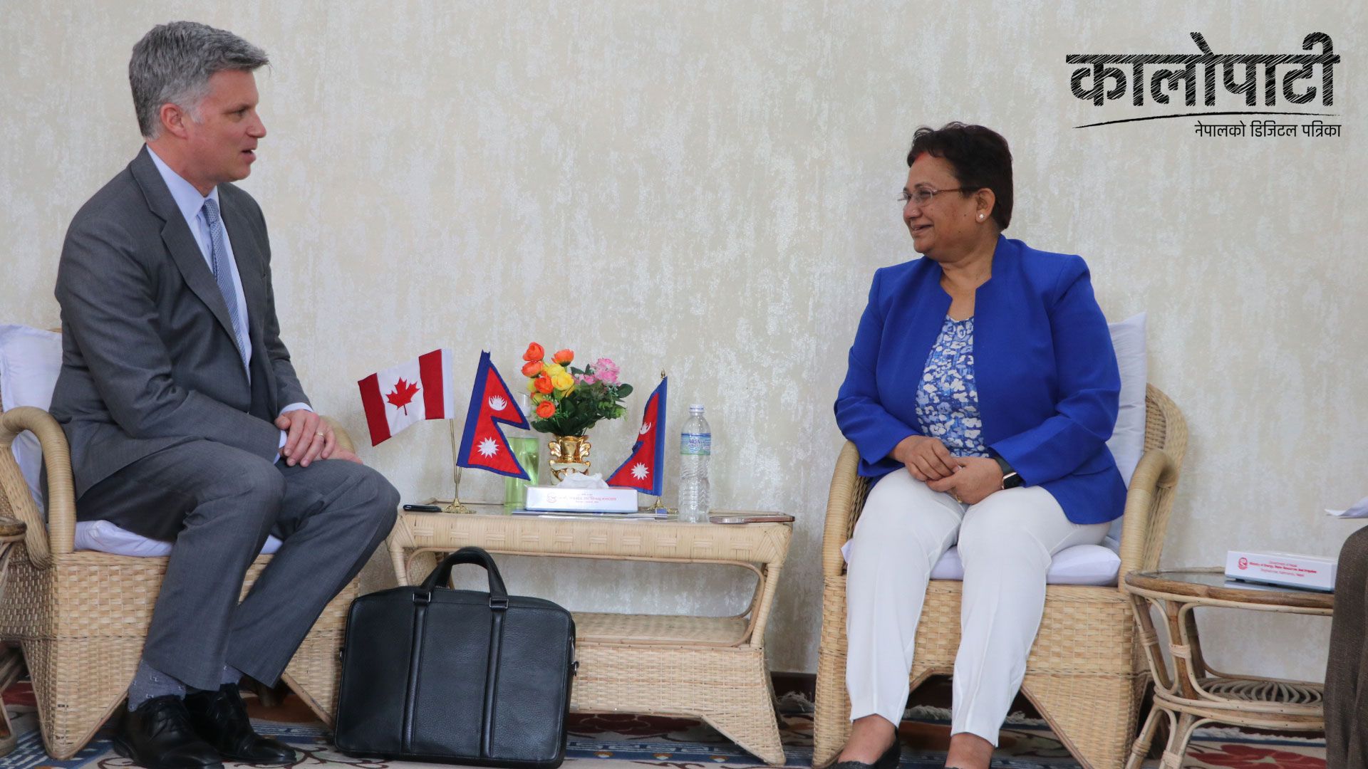 मन्त्री भुसालसँग क्यानाडाका राजदूतको शिष्टाचार भेट, मन्त्री भुसाल भन्छिन् -‘विद्युतीय ऊर्जा प्रयोग गरेर रसायनिक मल उत्पादन कम्पनी स्थापना गर्न चाहन्छौँ’