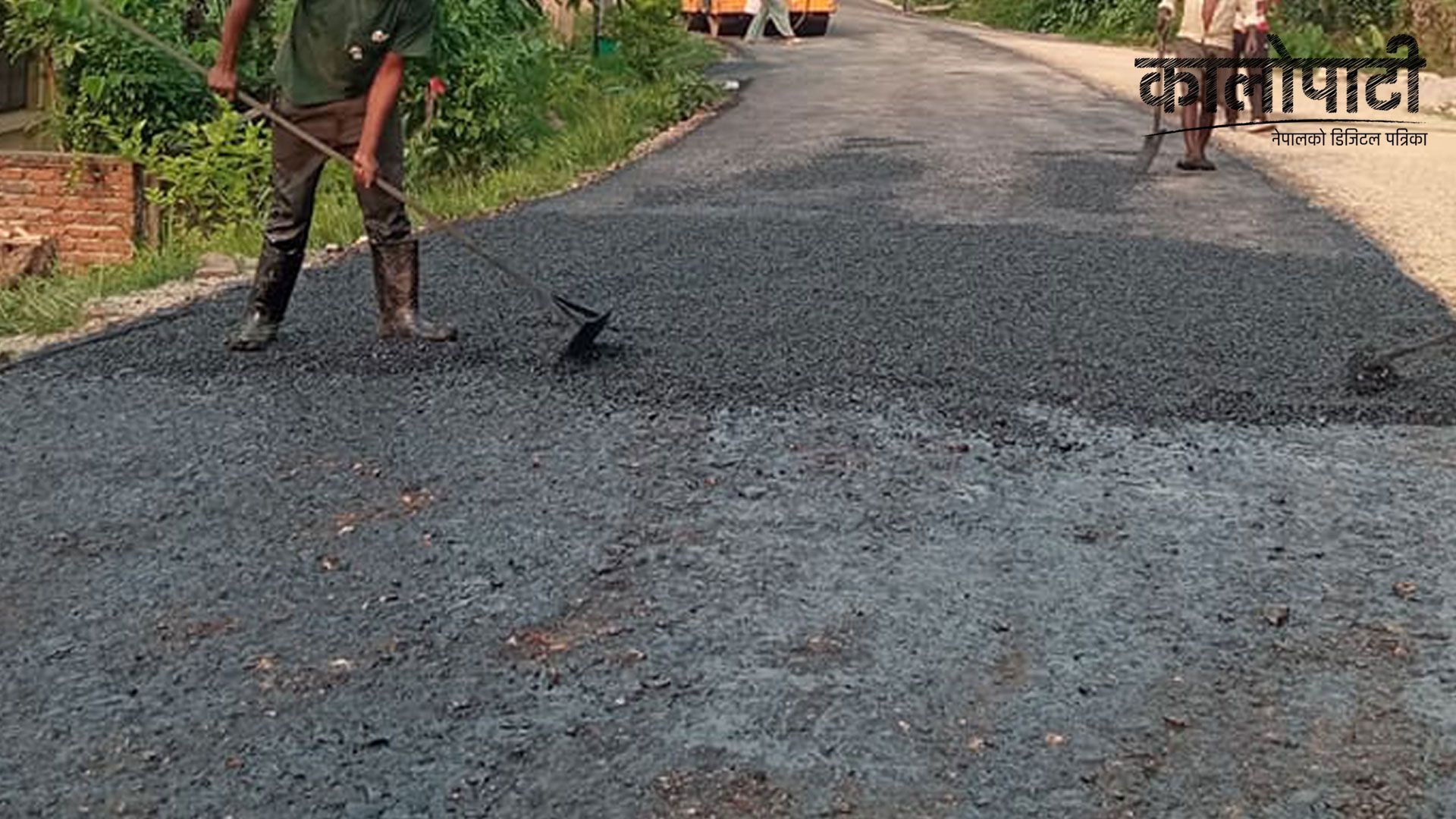 आठ महिनामा ३२५ किमी सडक कालोपत्र र ८० पुल सम्पन्न, सत्र हजार १८ सवारीसाधनमा इम्बोस्ड नम्बर प्लेट जडान