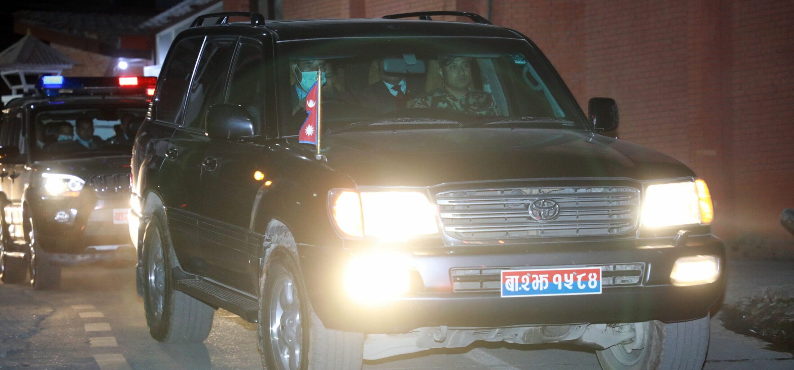 प्रधानमन्त्री दाहाल सरकारी निवासमा