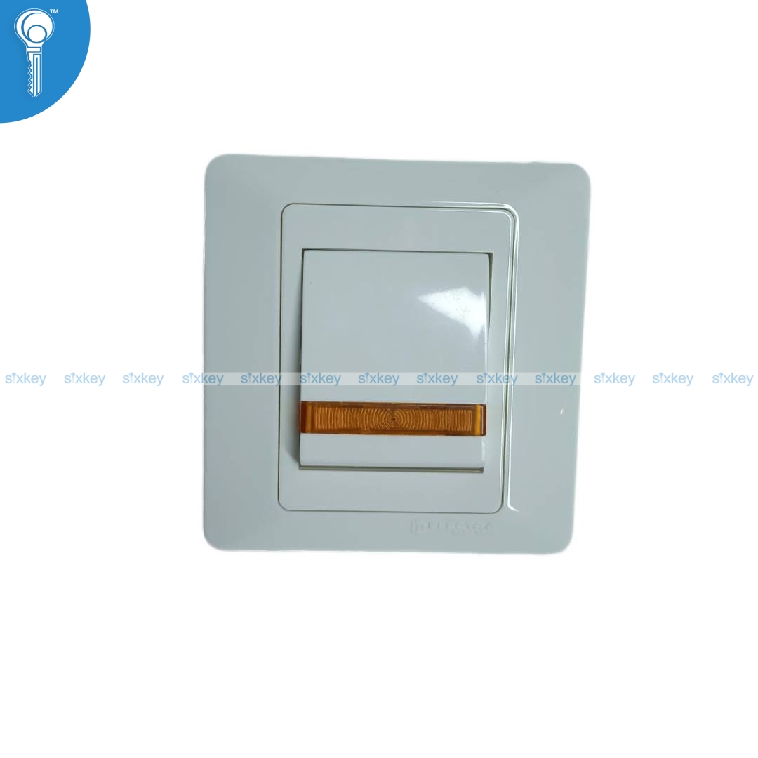 electra-white-32ADp 32A DP Switch Electra - Image 1